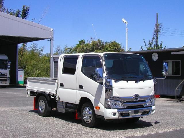 HINO DUTRO 2021