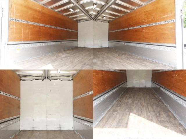 MITSUBISHI FUSOU FIGHTER 2016