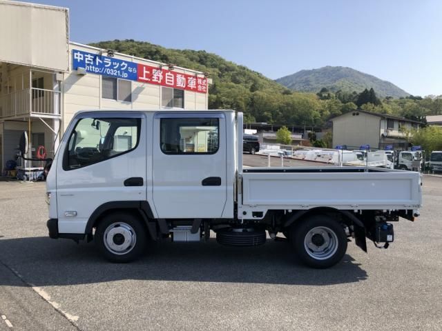 MITSUBISHI CANTER 2024