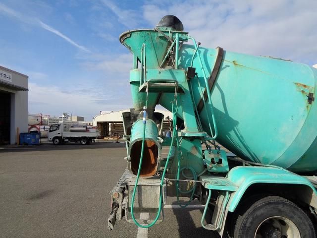 NISSAN DIESEL CONDOR 2014