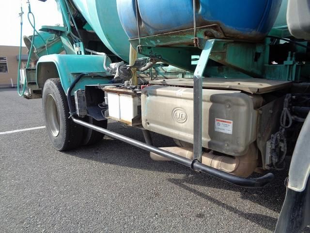 NISSAN DIESEL CONDOR 2014