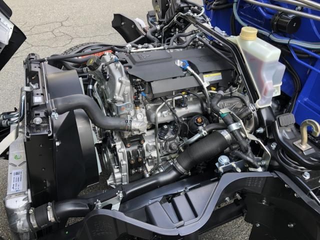 MITSUBISHI CANTER 2025