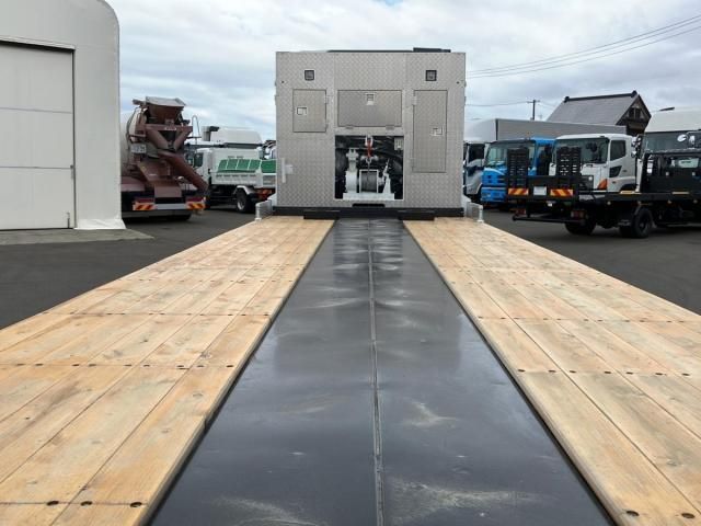 MITSUBISHI FUSOU SUPER GREAT 2025