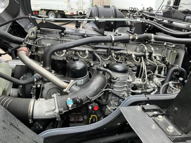 MITSUBISHI FUSOU SUPER GREAT 2025