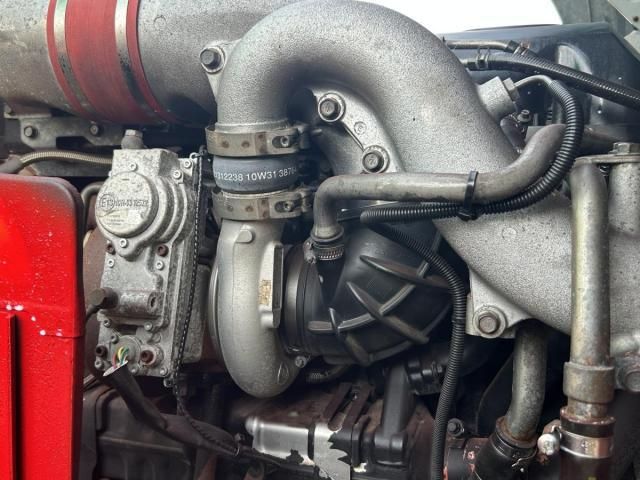 NISSAN DIESEL Quon 2011