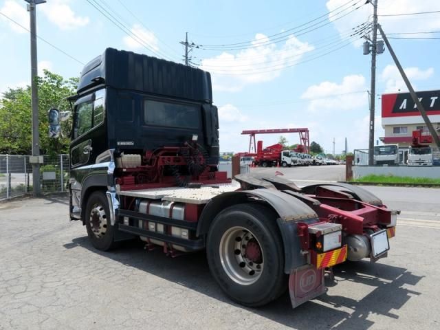 NISSAN DIESEL Quon 2019