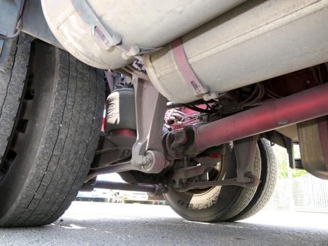 NISSAN DIESEL Quon 2019