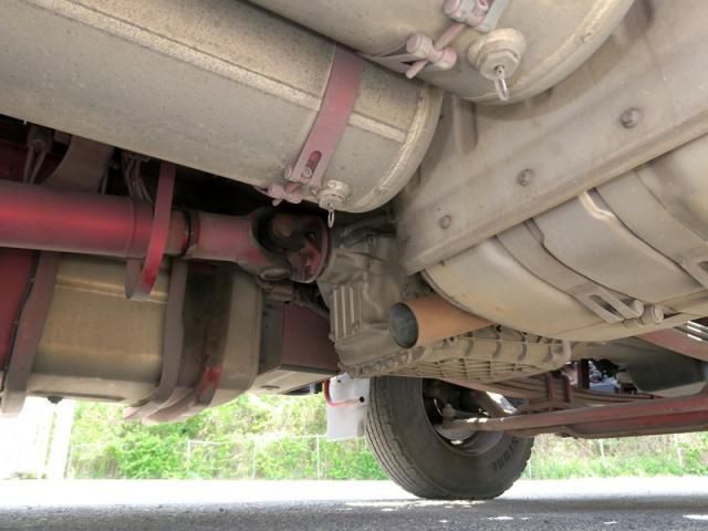 NISSAN DIESEL Quon 2019