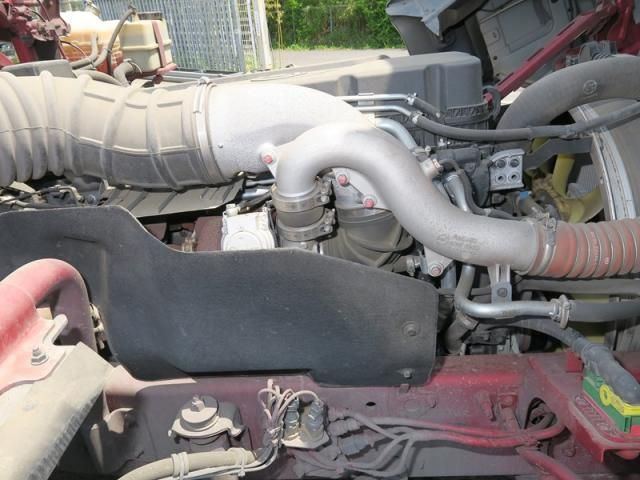 NISSAN DIESEL Quon 2019