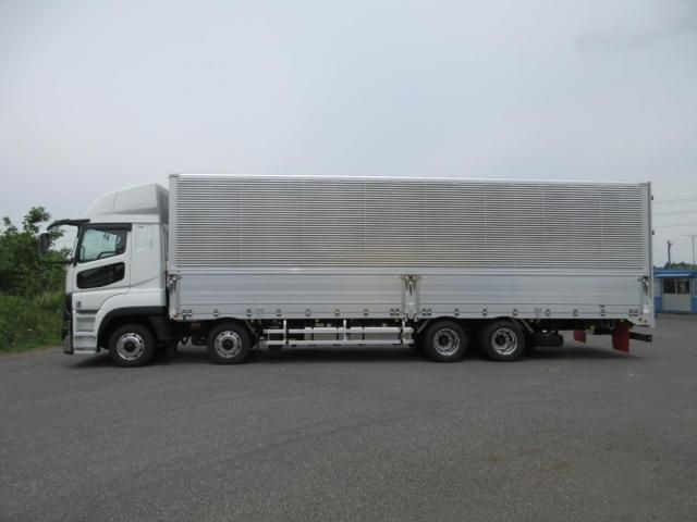 MITSUBISHI FUSOU SUPER GREAT 2024