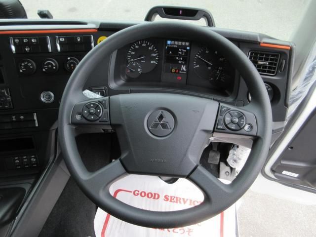 MITSUBISHI FUSOU SUPER GREAT 2024