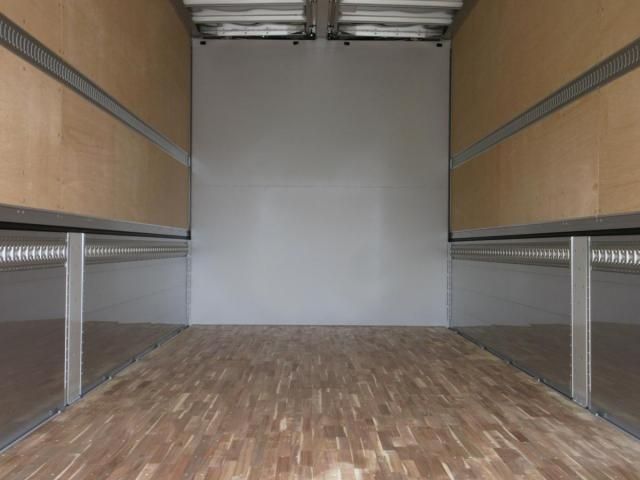 MITSUBISHI FUSOU SUPER GREAT 2024