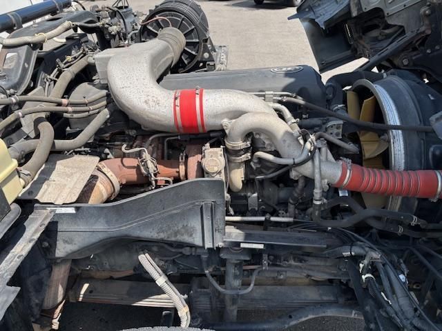 NISSAN DIESEL Quon 2014