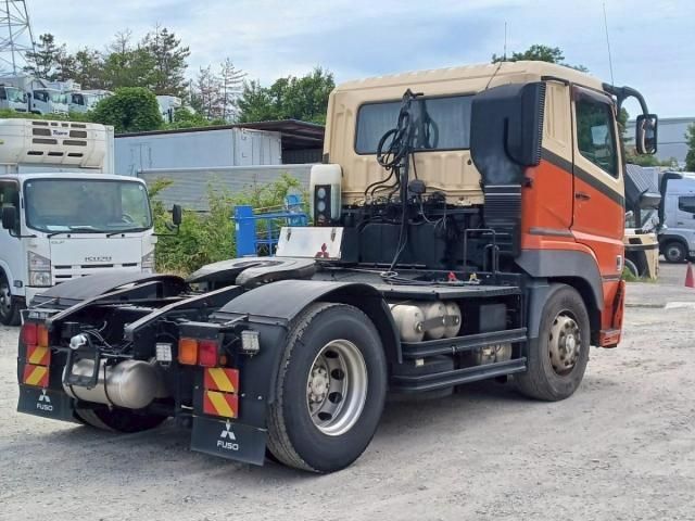 MITSUBISHI FUSOU SUPER GREAT 2015