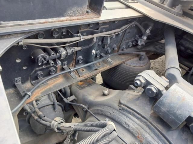 MITSUBISHI FUSOU SUPER GREAT 2015