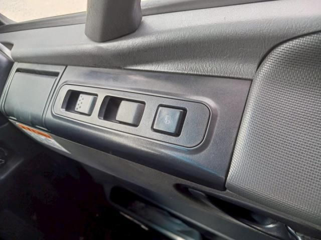 MITSUBISHI FUSOU SUPER GREAT 2015