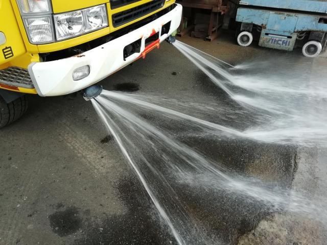 MITSUBISHI FUSOU FIGHTER 2003