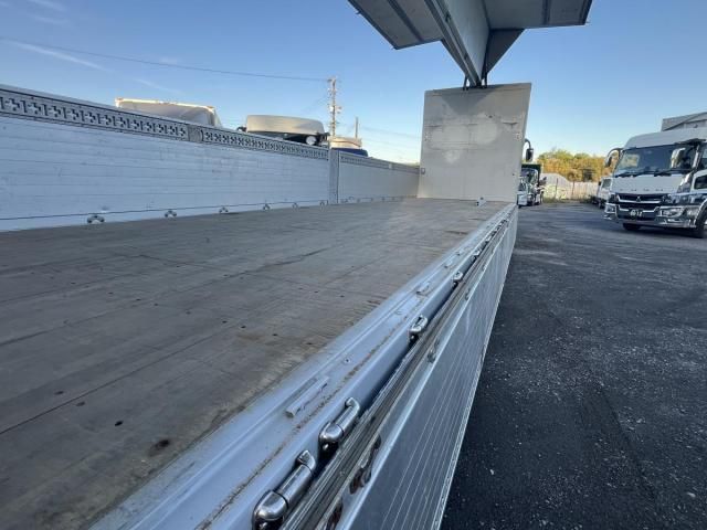 MITSUBISHI FUSOU SUPER GREAT 2018