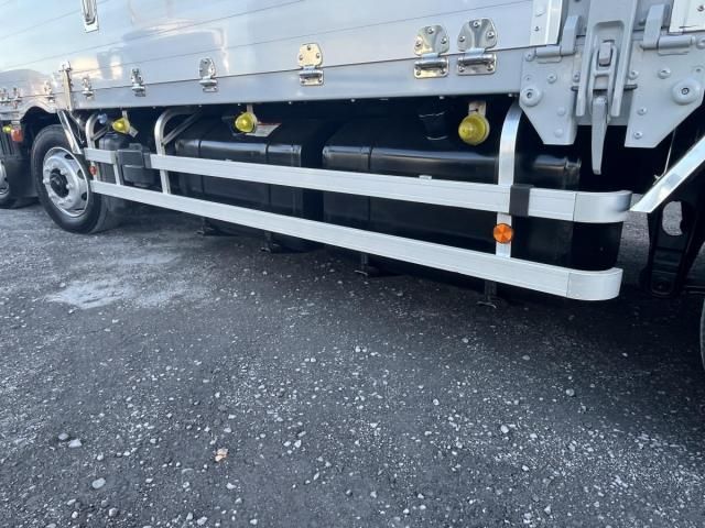 MITSUBISHI FUSOU SUPER GREAT 2018