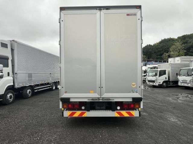 MITSUBISHI FUSOU SUPER GREAT 2019