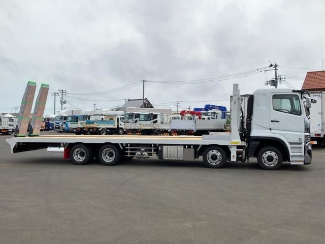 MITSUBISHI FUSOU SUPER GREAT 2025