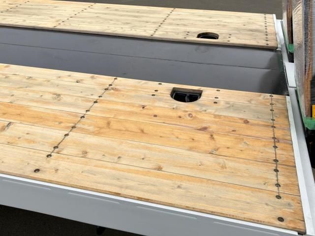 MITSUBISHI FUSOU SUPER GREAT 2025