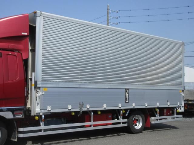 MITSUBISHI FUSOU FIGHTER 2017