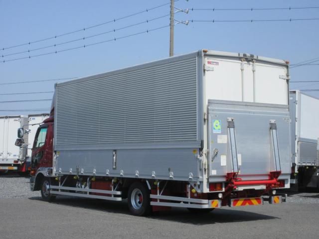 MITSUBISHI FUSOU FIGHTER 2017