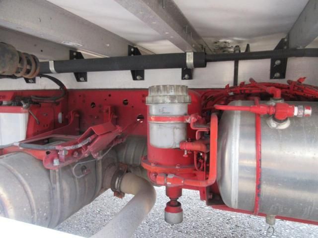 MITSUBISHI FUSOU FIGHTER 2017