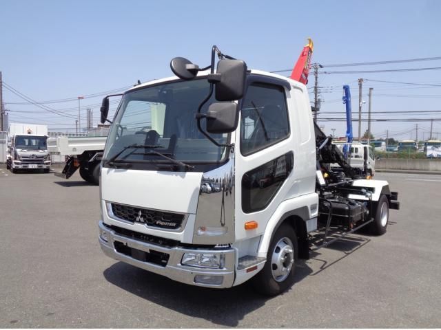 MITSUBISHI FUSOU FIGHTER 2025