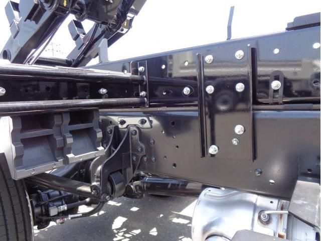 MITSUBISHI FUSOU FIGHTER 2025