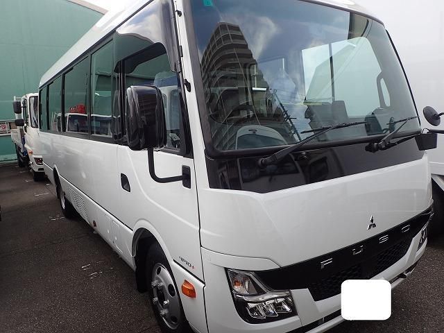 MITSUBISHI ROSA 2025