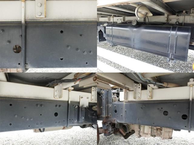 MITSUBISHI FUSOU FIGHTER 2006