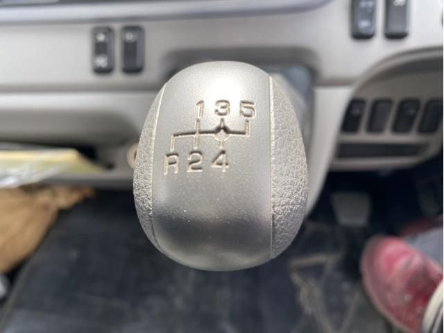 MITSUBISHI CANTER 2021