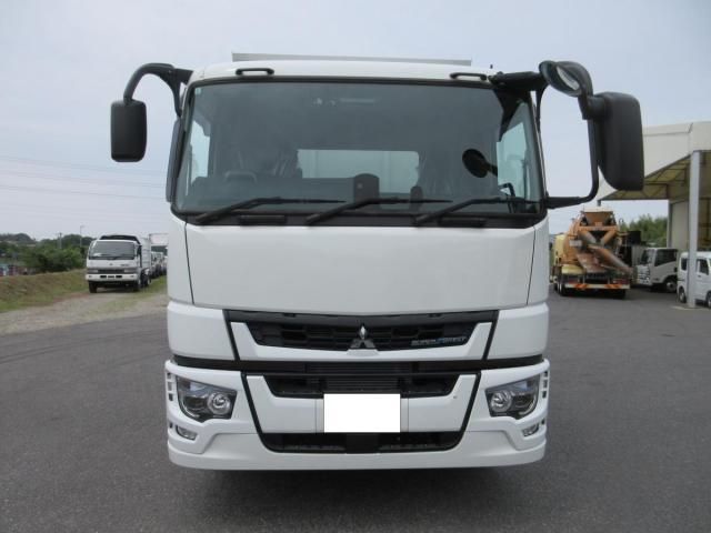 MITSUBISHI FUSOU SUPER GREAT 2025