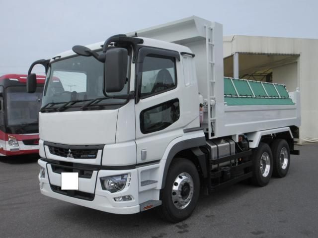 MITSUBISHI FUSOU SUPER GREAT 2025