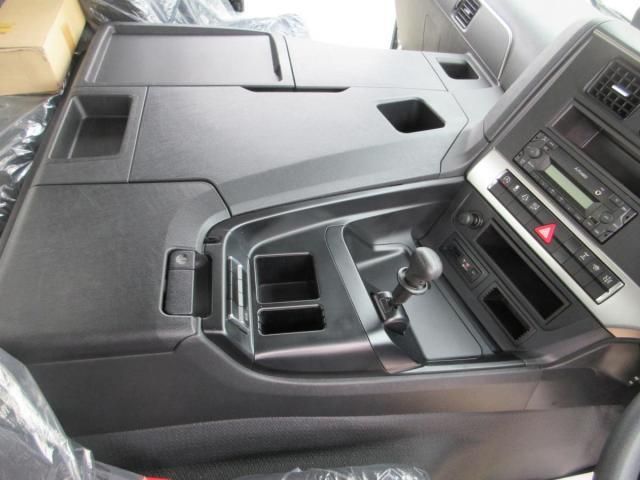 MITSUBISHI FUSOU SUPER GREAT 2025