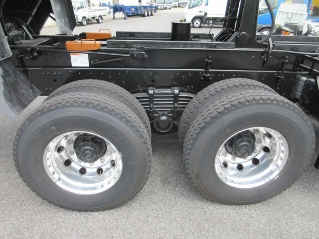 MITSUBISHI FUSOU SUPER GREAT 2025