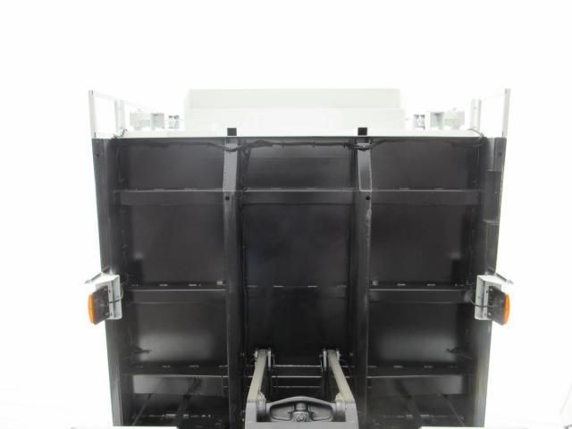 MITSUBISHI FUSOU SUPER GREAT 2025