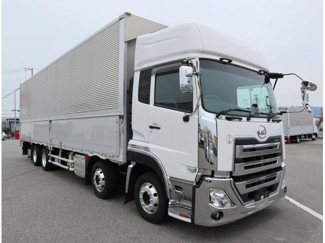 NISSAN DIESEL Quon 2020
