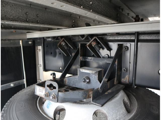 NISSAN DIESEL Quon 2020