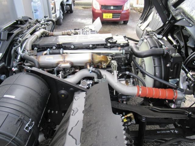 MITSUBISHI FUSOU FIGHTER 2025