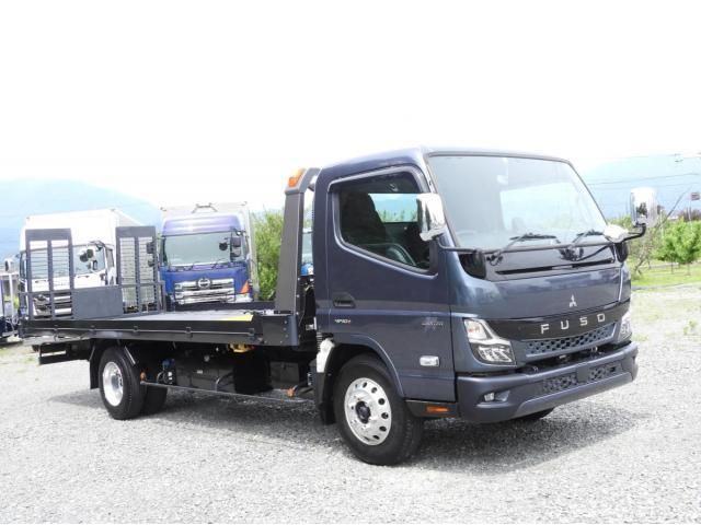 MITSUBISHI CANTER 2022