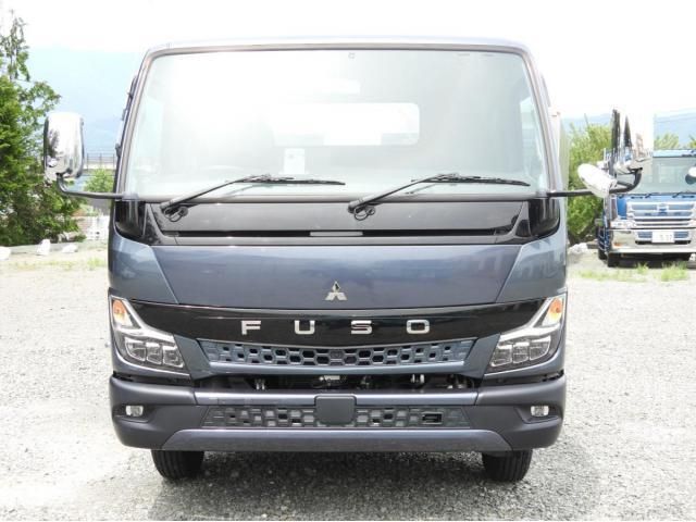 MITSUBISHI CANTER 2022