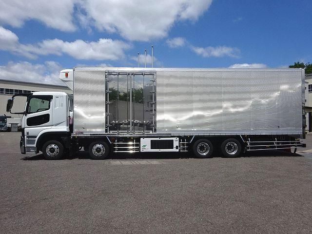 MITSUBISHI FUSOU SUPER GREAT 2025