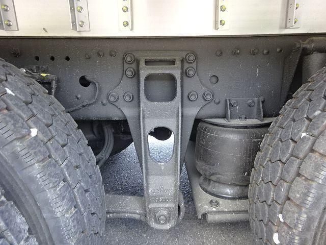 MITSUBISHI FUSOU SUPER GREAT 2025