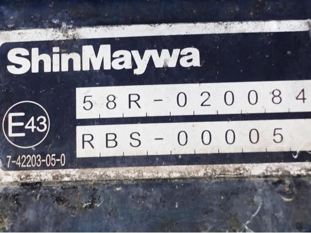 MITSUBISHI FUSOU SUPER GREAT 2015