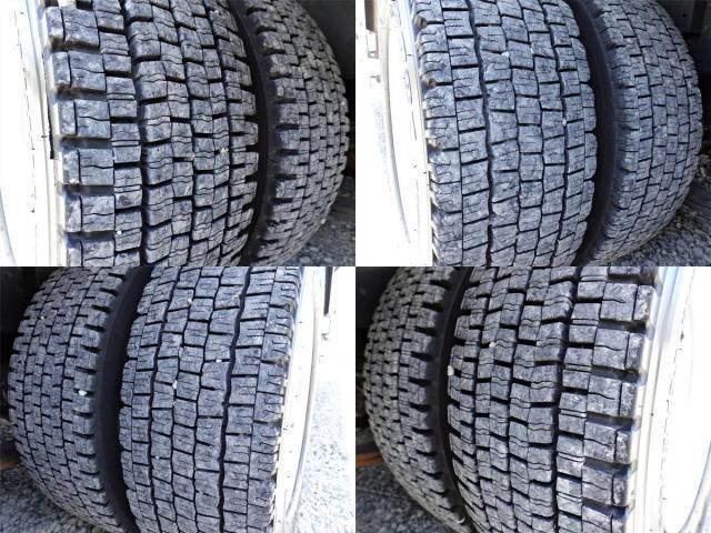 MITSUBISHI FUSOU SUPER GREAT 2015