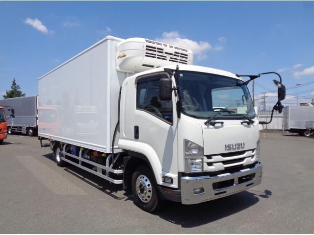 ISUZU FORWARD 2021