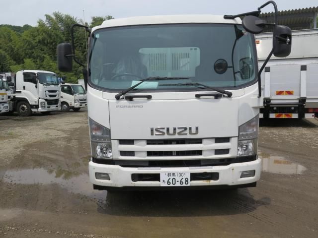 ISUZU FORWARD 2014